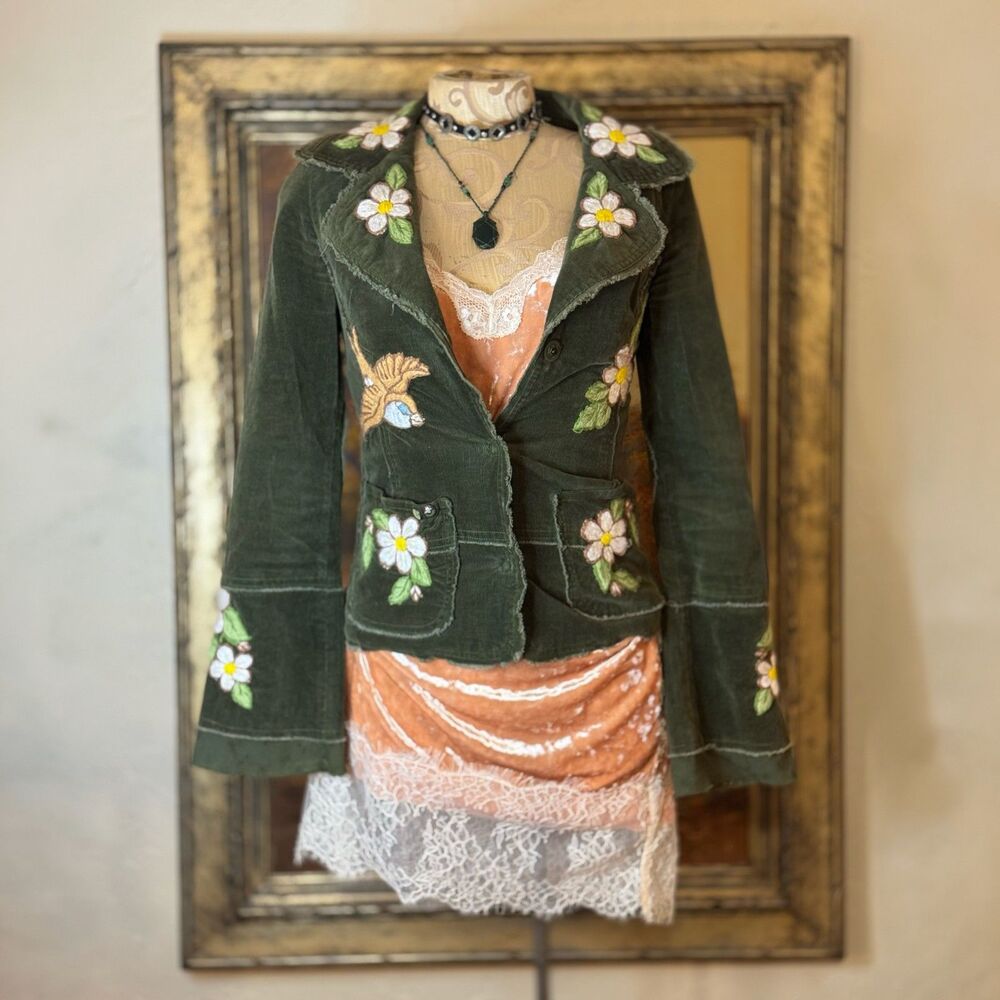 Joystick Hand-Embroidered Velvet Jacket - Olive Green Boho Blazer Rare - S/XS